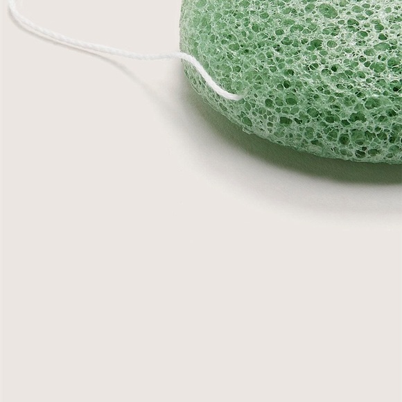Be Kind Konjac Facial Sponge. - Picture 2 of 3